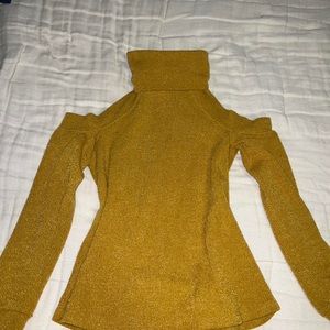 Mustard yellow, shoulder-less, turtle neck sweater - Size S